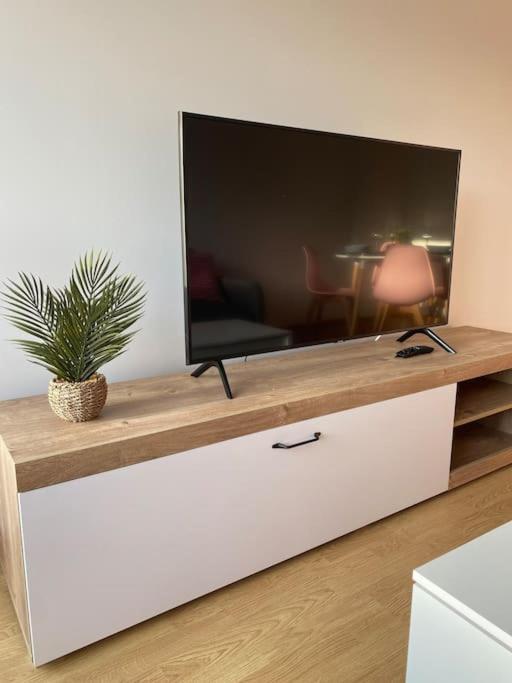 Apartamento A Pie De Playa La Pepa ブレーラ エクステリア 写真